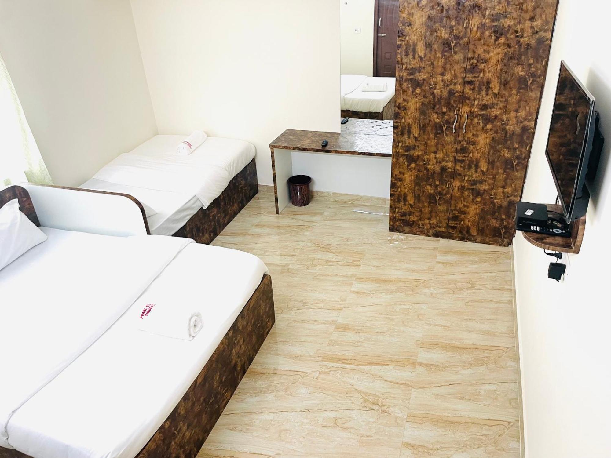 Pearl Stays, Tirupathi Tirupati Extérieur photo